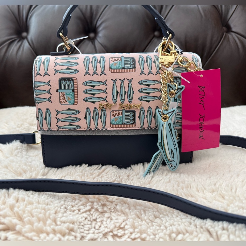 Betsey Johnson NWT Sardine Bag with Charm Summer Greece Italy Vibes